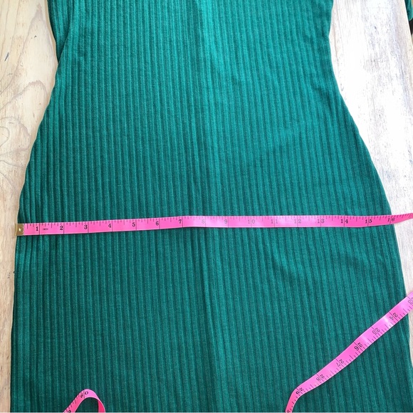 NWOT Venus Ribbed Mock Neck Midi Body Con Dress - Picture 8 of 12